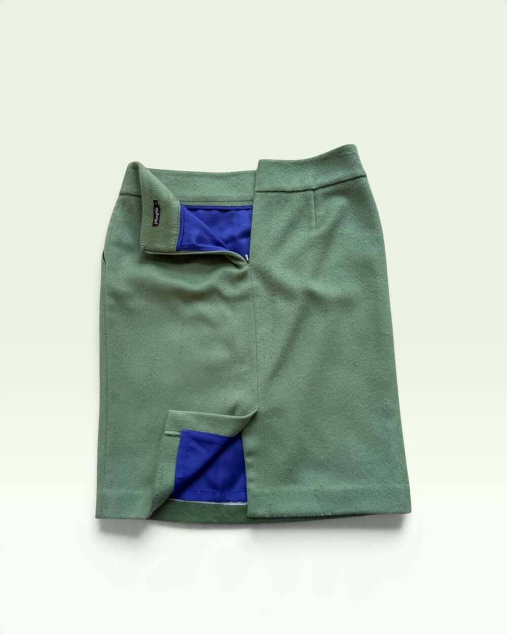McLaughlin Wool Cashmere Pencil Skirt Size 2 Sage Green Lined Classic Mini